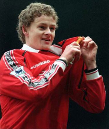Oivind Solskjaer's son Ole Gunnar playing for Manchester United